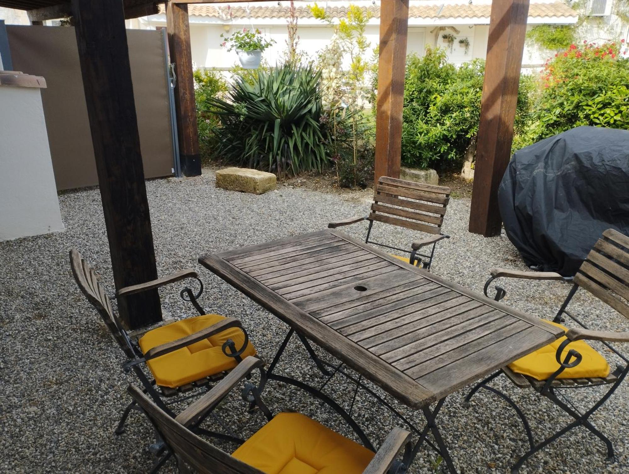 Le Gite De Pandore Arles Extérieur photo